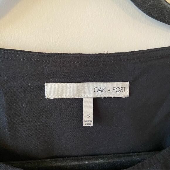 Oak & Fort -Black Shift Scoop Neck Mini Dress (Small) - Picture 6 of 7